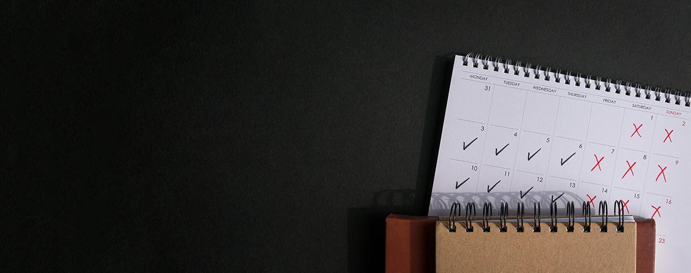 shutterstock kalender met aanduiding van weekends van 3 dagen