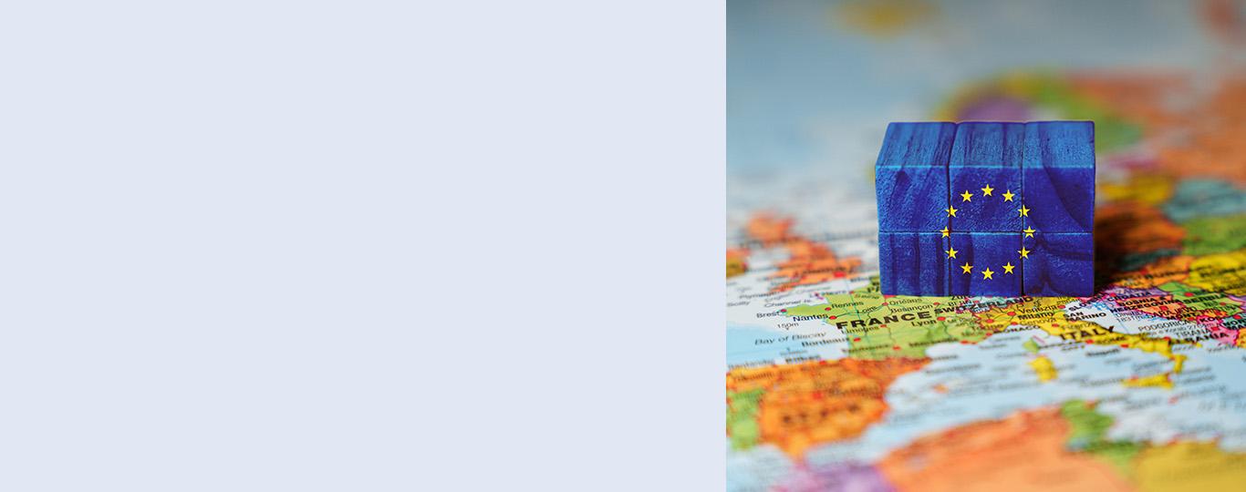 blok met Europese sterren op landkaart van Europa