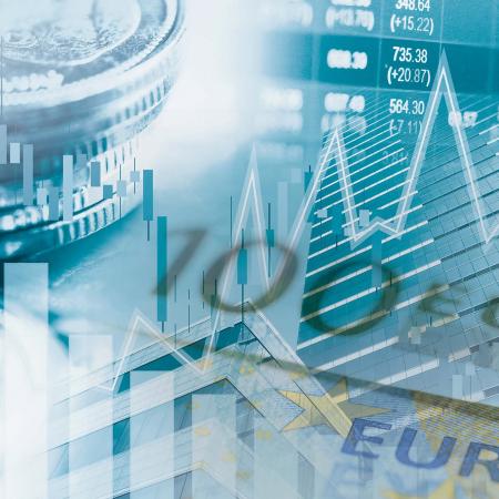 rentestijging, grafiek en geld in euro’s