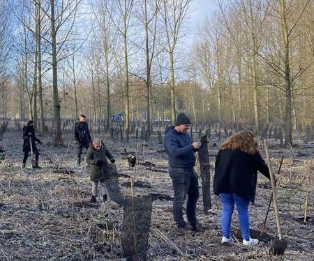 aanplanting bedrijfsbos Aquaconcept in Hamme