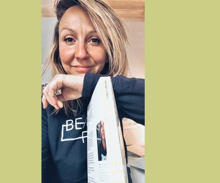 Sylvie Mateljan met haar boek Soulpedition