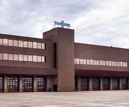 verlaten fabriek van Van Hool te Koningshooikt