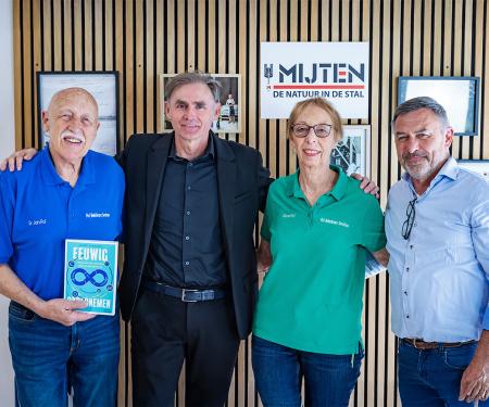 Dr. Pol op bezoek bij Mijten