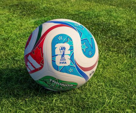 voetbal met logo FIFA