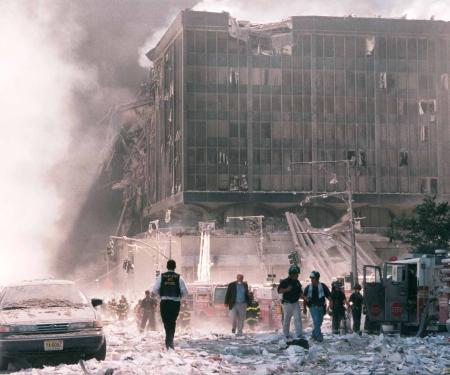 Ground Zero na de instorting van de Twin Towers op 11 september 2001 in New York City.